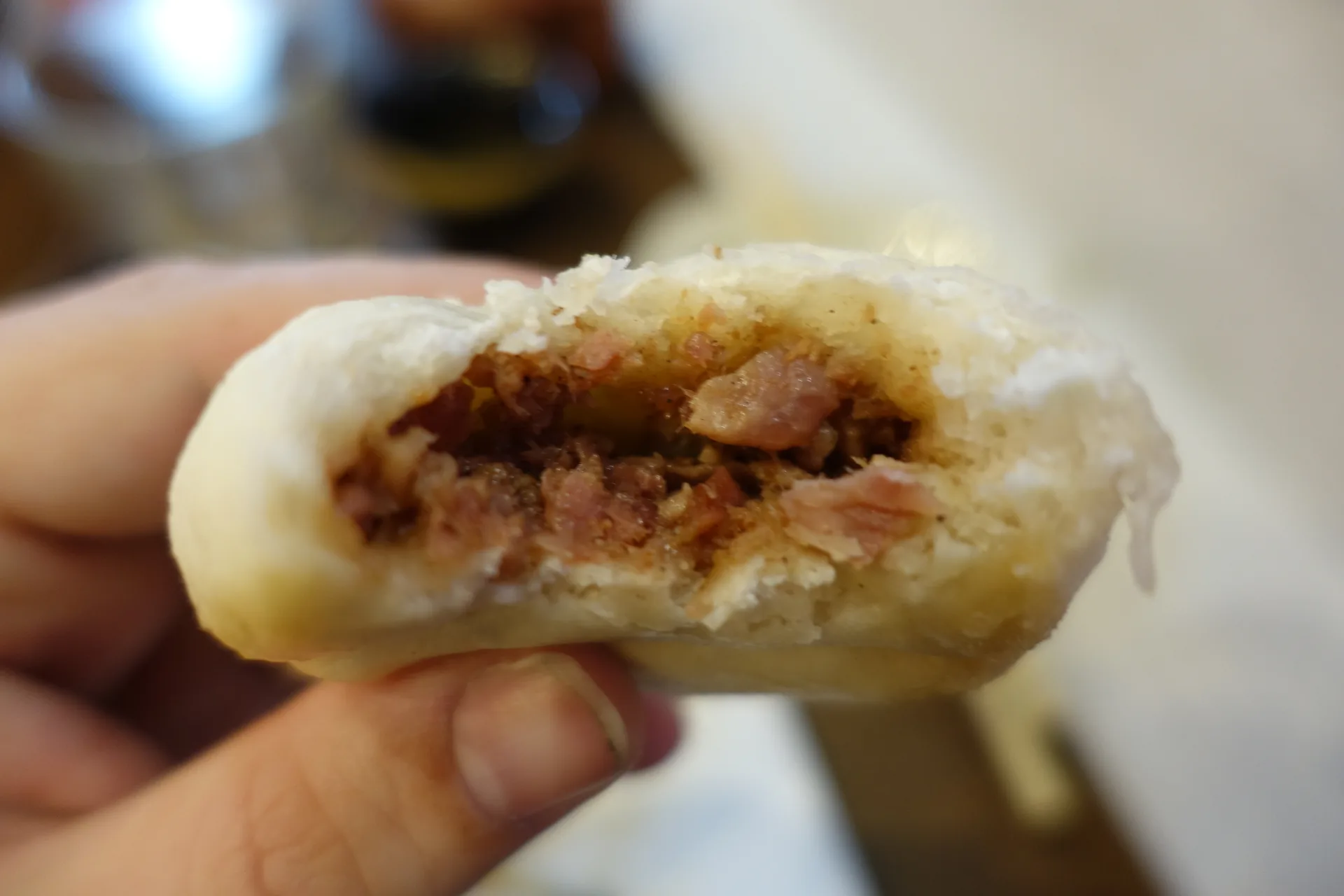 Beijing Baozi Fillings Guide: Pork, Beef, Vegetable, and Breakfast Shop Choices
