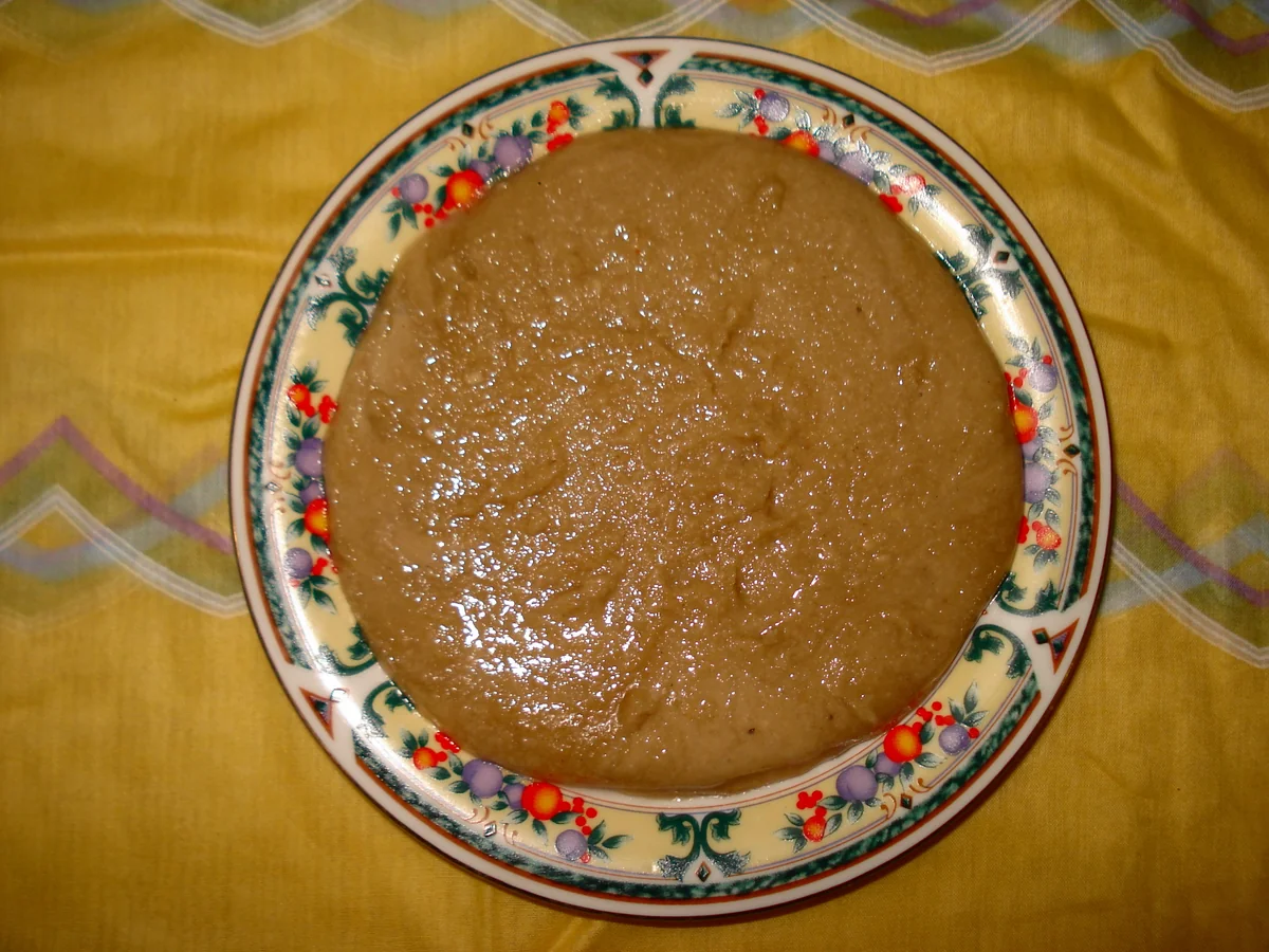 Roasted sesame paste illustrating the nutty filling used in majiang shaobing